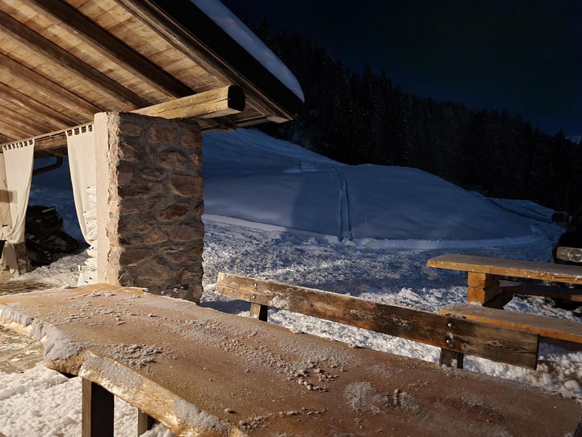 Chalet Chapeau Rar Castel Condino Экстерьер фото