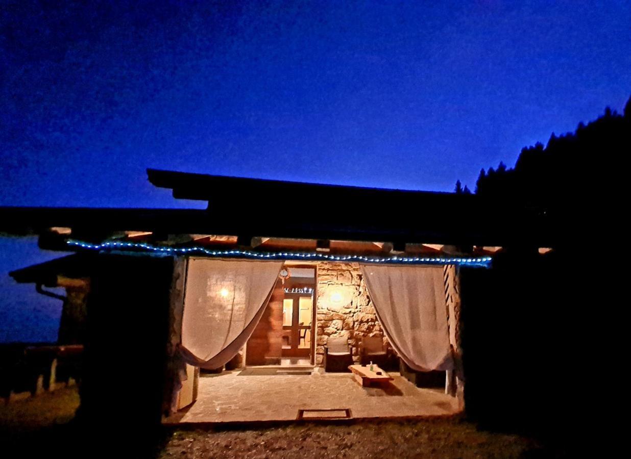 Chalet Chapeau Rar Castel Condino Экстерьер фото